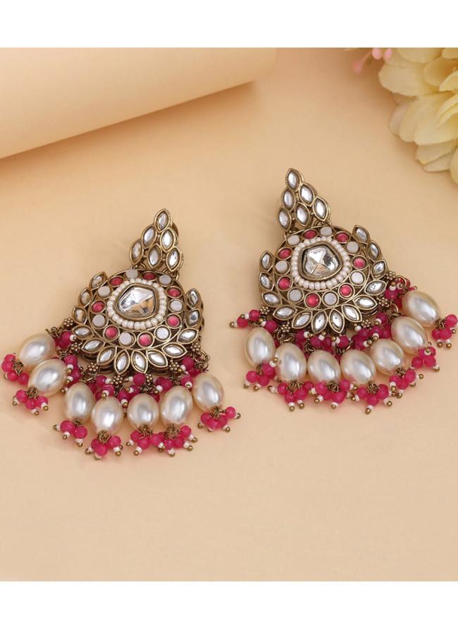   Festival Wear  Rani Color Kundan Earrings